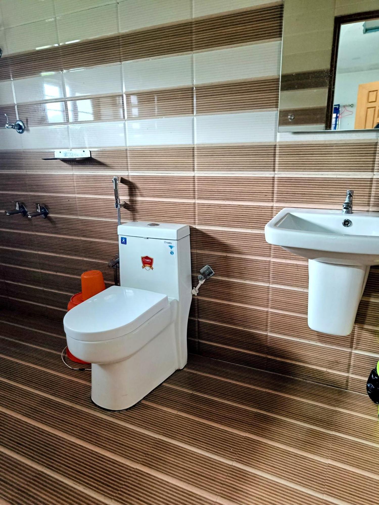 Cat Homes Вагамон Экстерьер фото